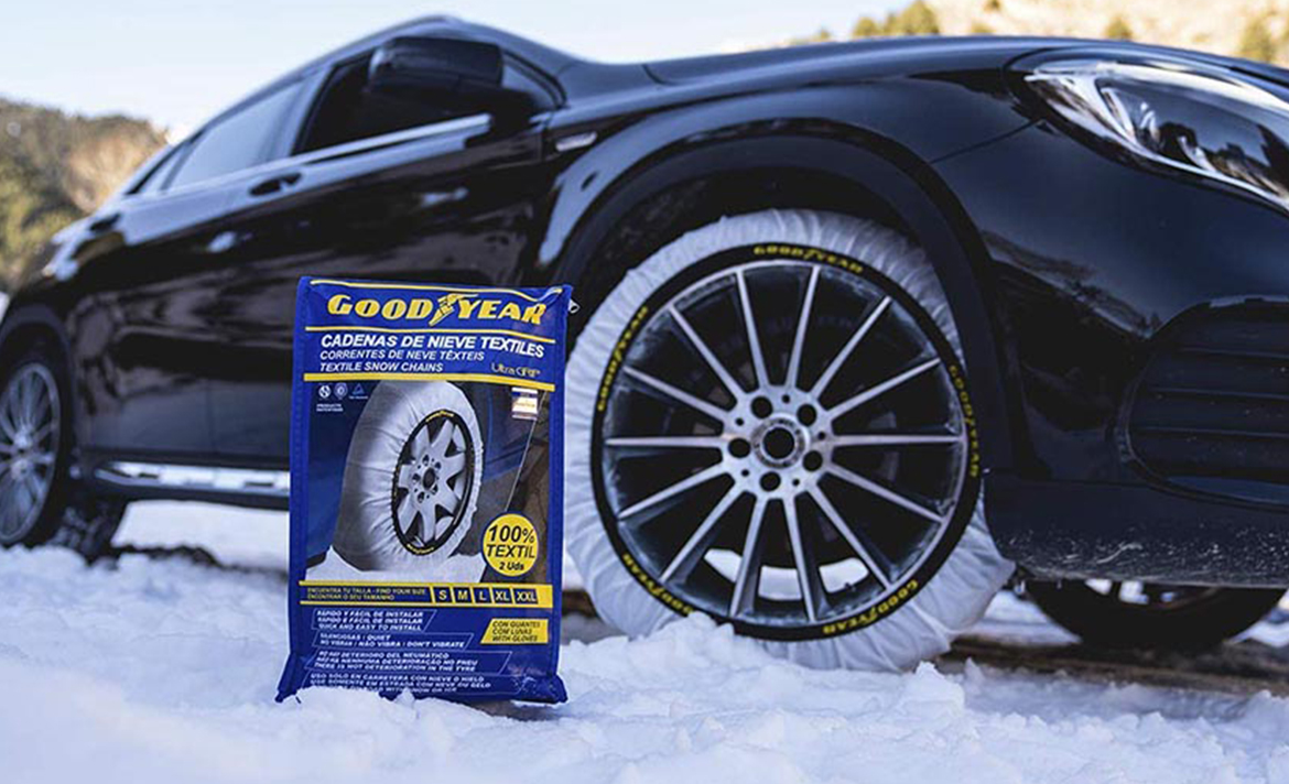 Snow Chains  Goodyear Car Accessories